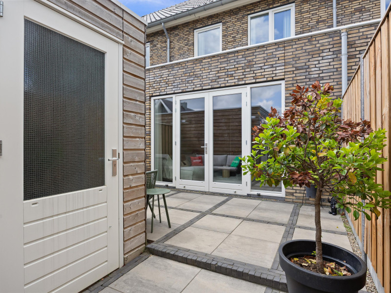 17875582431074718