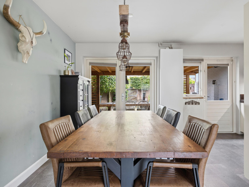 17836751601053503