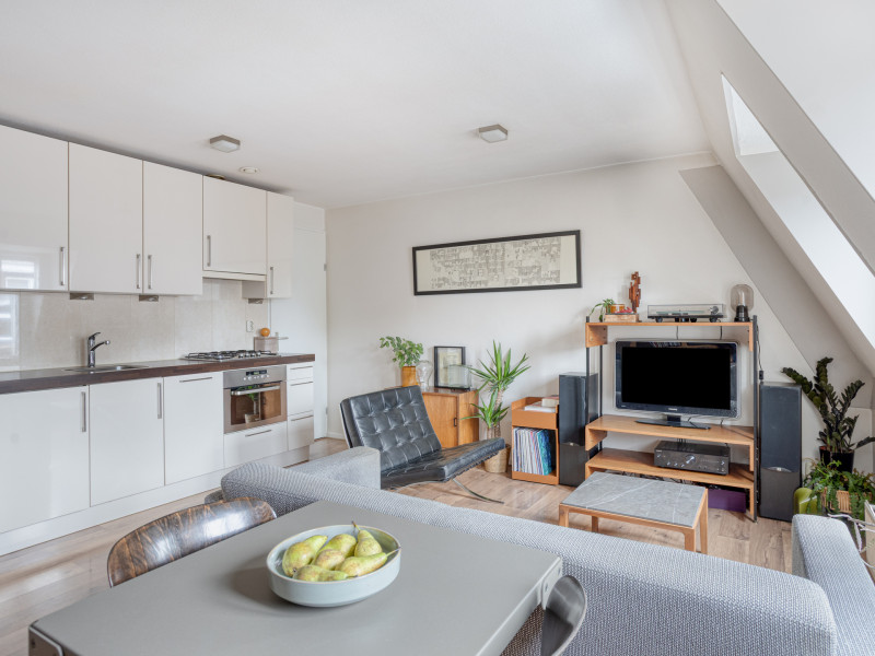 17866288251069803